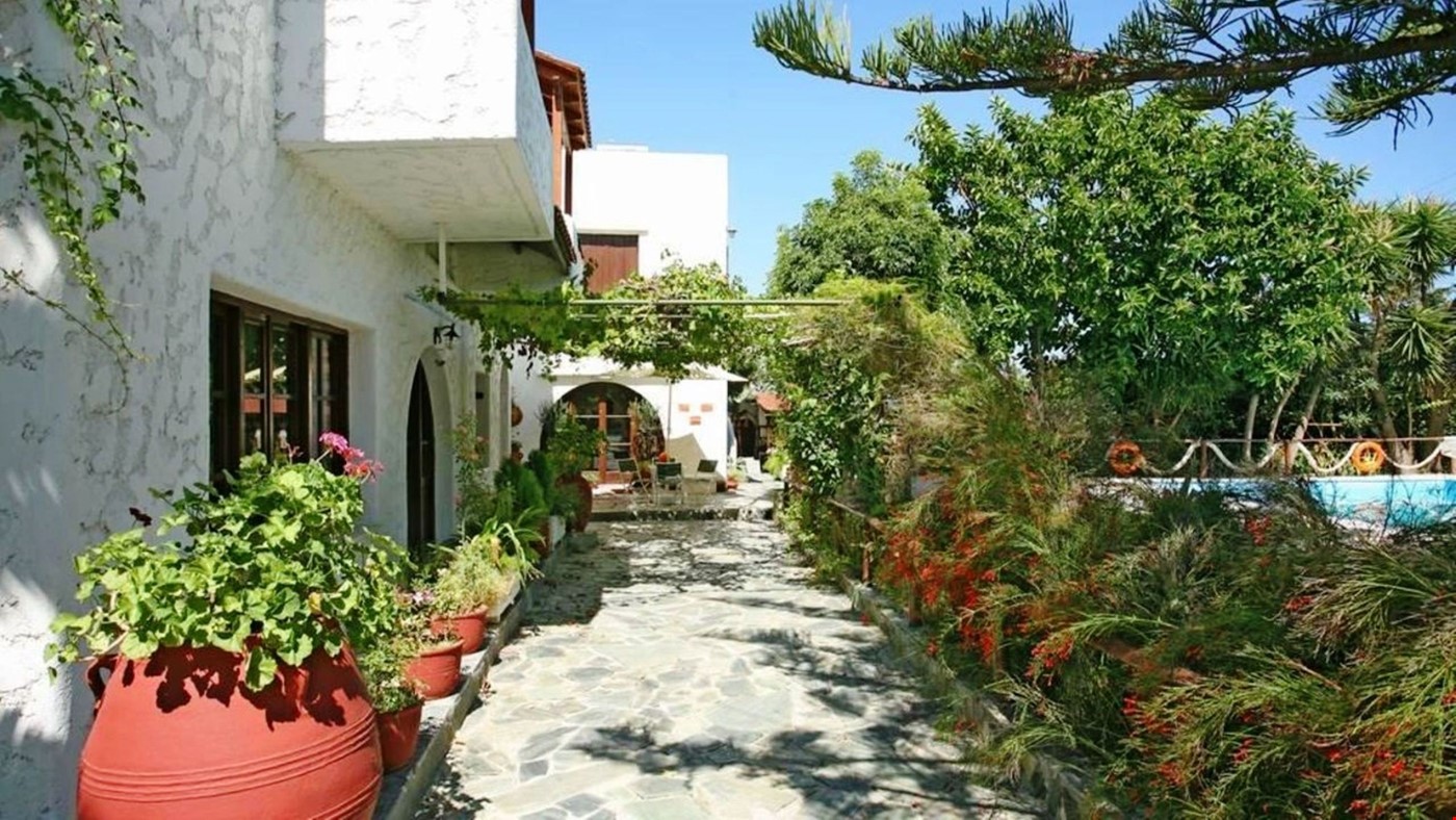 Hotel Pirgos Psilonerou Greece nomad remote f7f2ef36-f2d6-489b-8a10-2144f37e811f_Entrance Patio.jpg